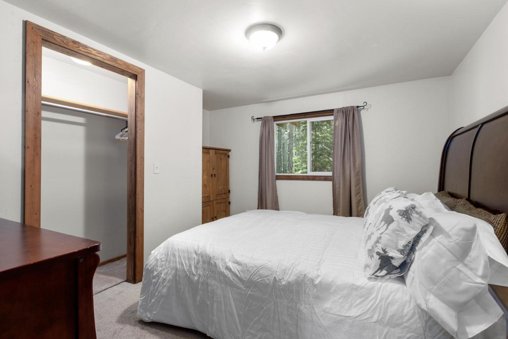 Summit Mountain Lodge And Steakhouse East Glacier Park Village Exterior foto